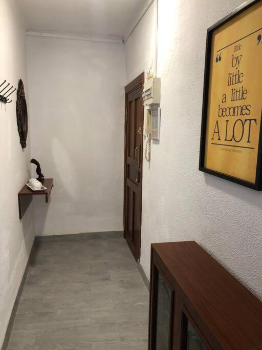 Apartamento Sol Y Luna Almeria Bagian luar foto