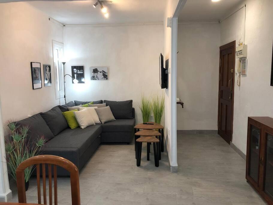 Apartamento Sol Y Luna Almeria Bagian luar foto