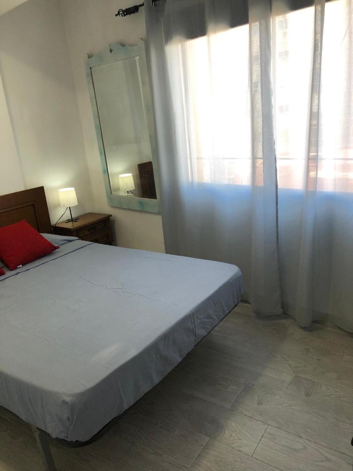 Apartamento Sol Y Luna Almeria Bagian luar foto