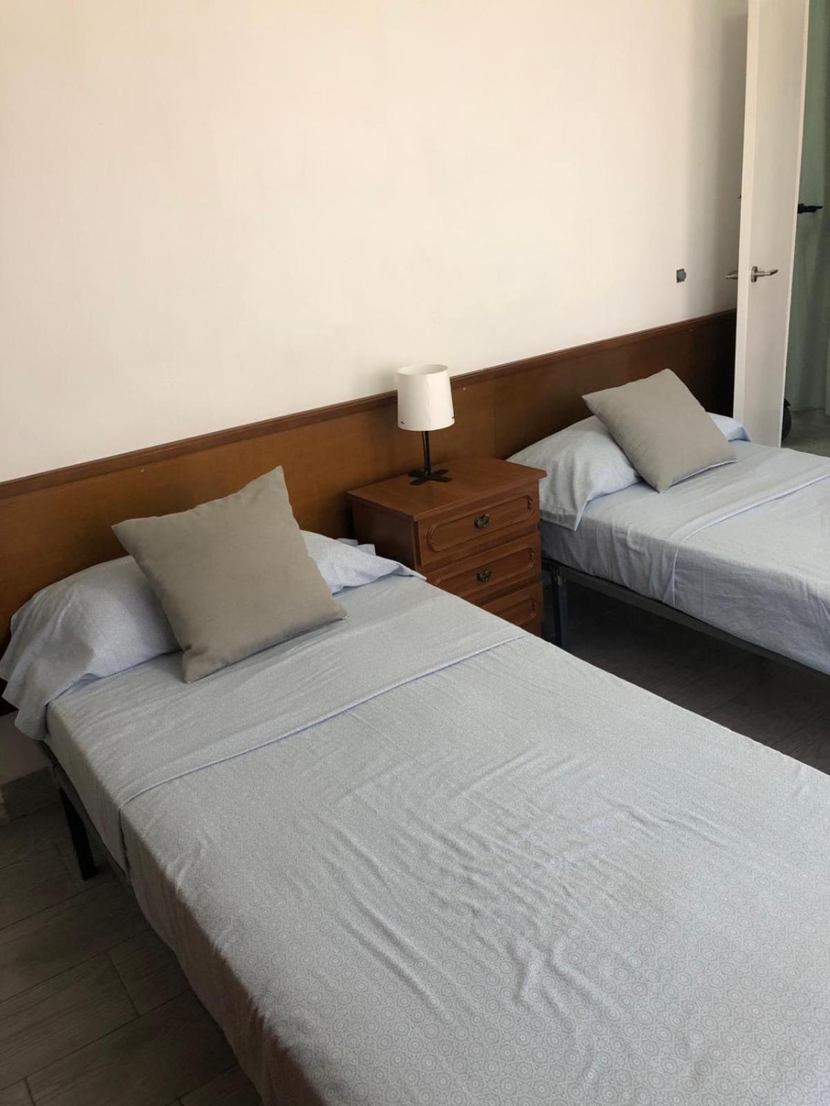 Apartamento Sol Y Luna Almeria Bagian luar foto