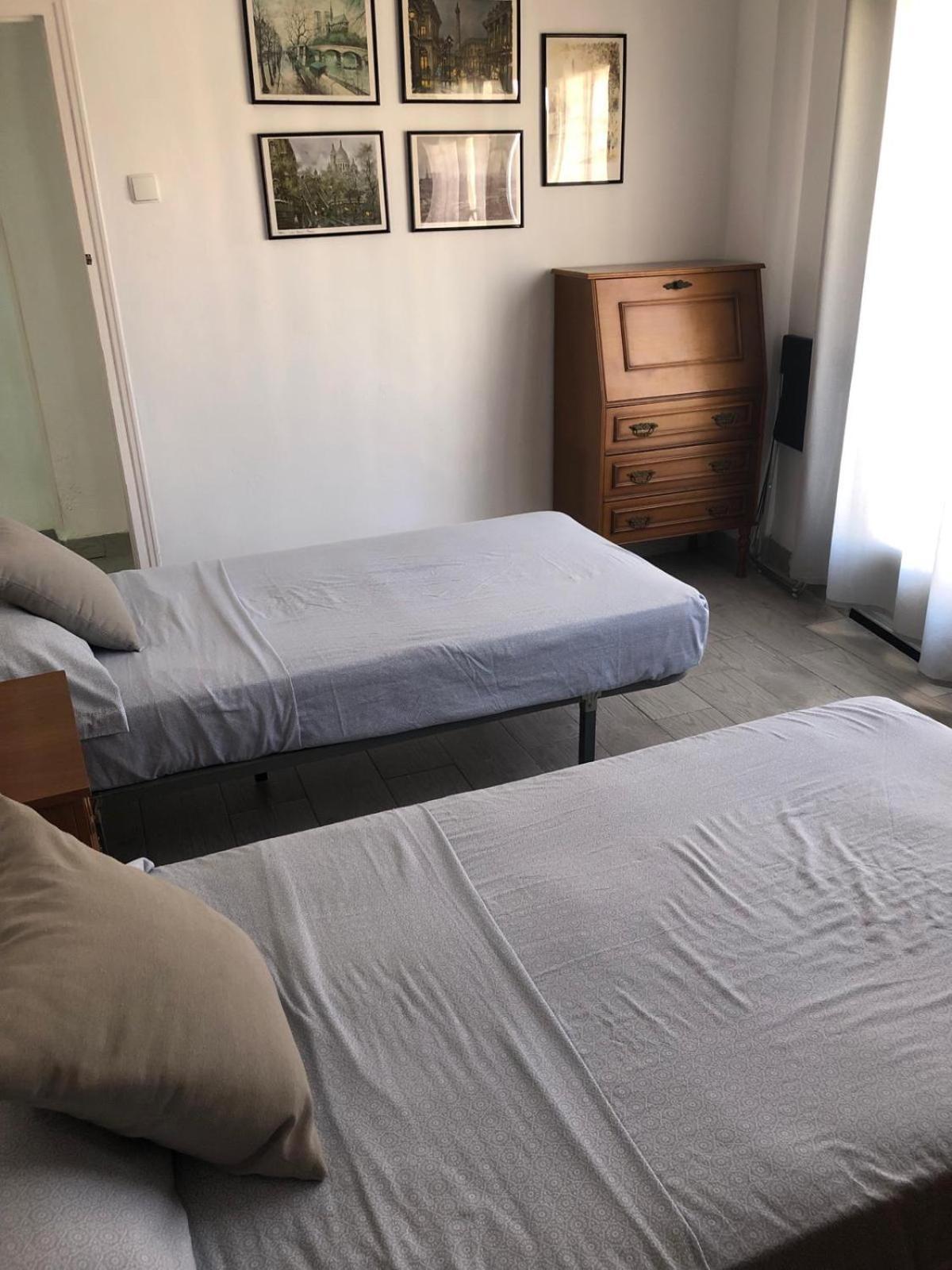 Apartamento Sol Y Luna Almeria Bagian luar foto